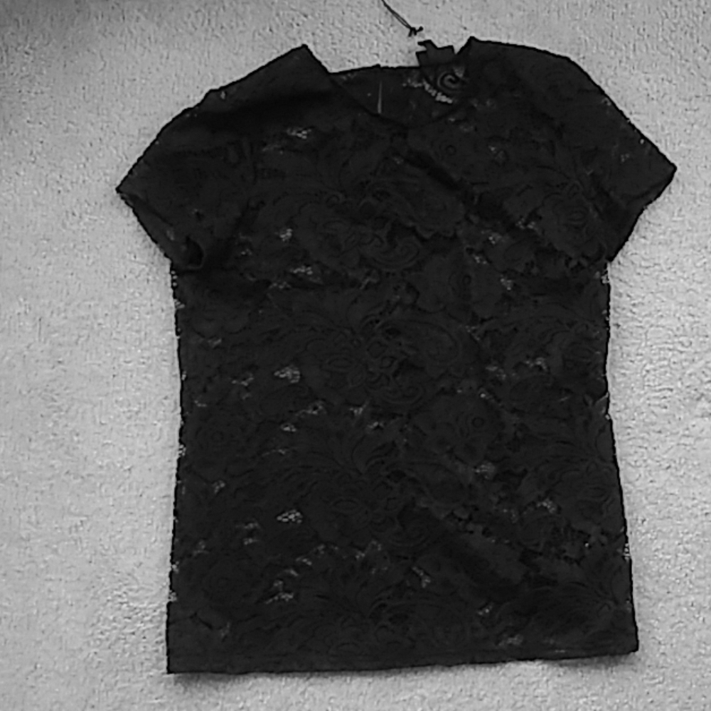 Sheer, short sleeve top